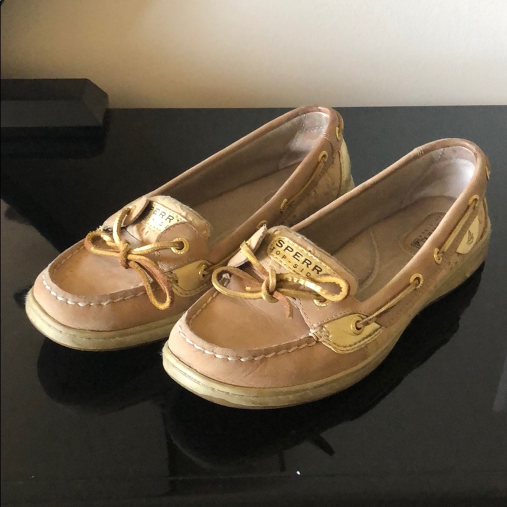 Tan speedy